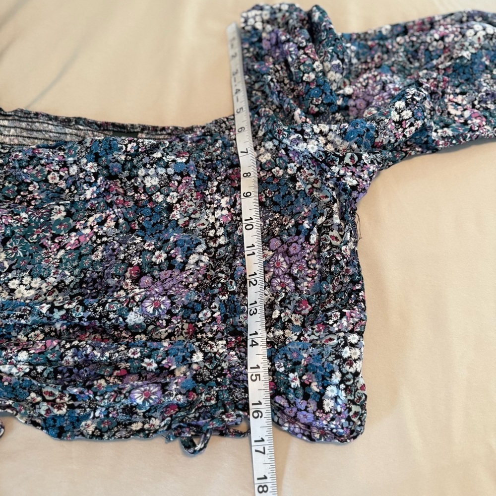 Wild Fable Size XL Cottagecore Smocked Cropped Off The Shoulder Tops Lot of 2 - Picture 12 of 12